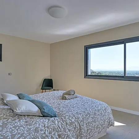 Alta Vista Avec Piscine, Clim, Vue فيلة فينوف ليز أفيجْنْ